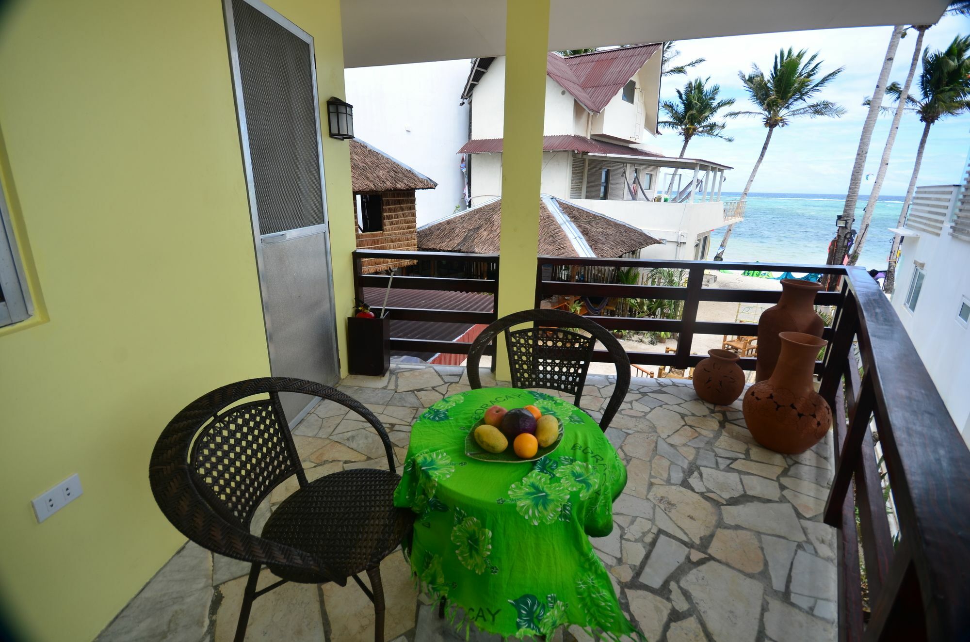 Niu Ohana East Bay Apartments Balabag  Kültér fotó