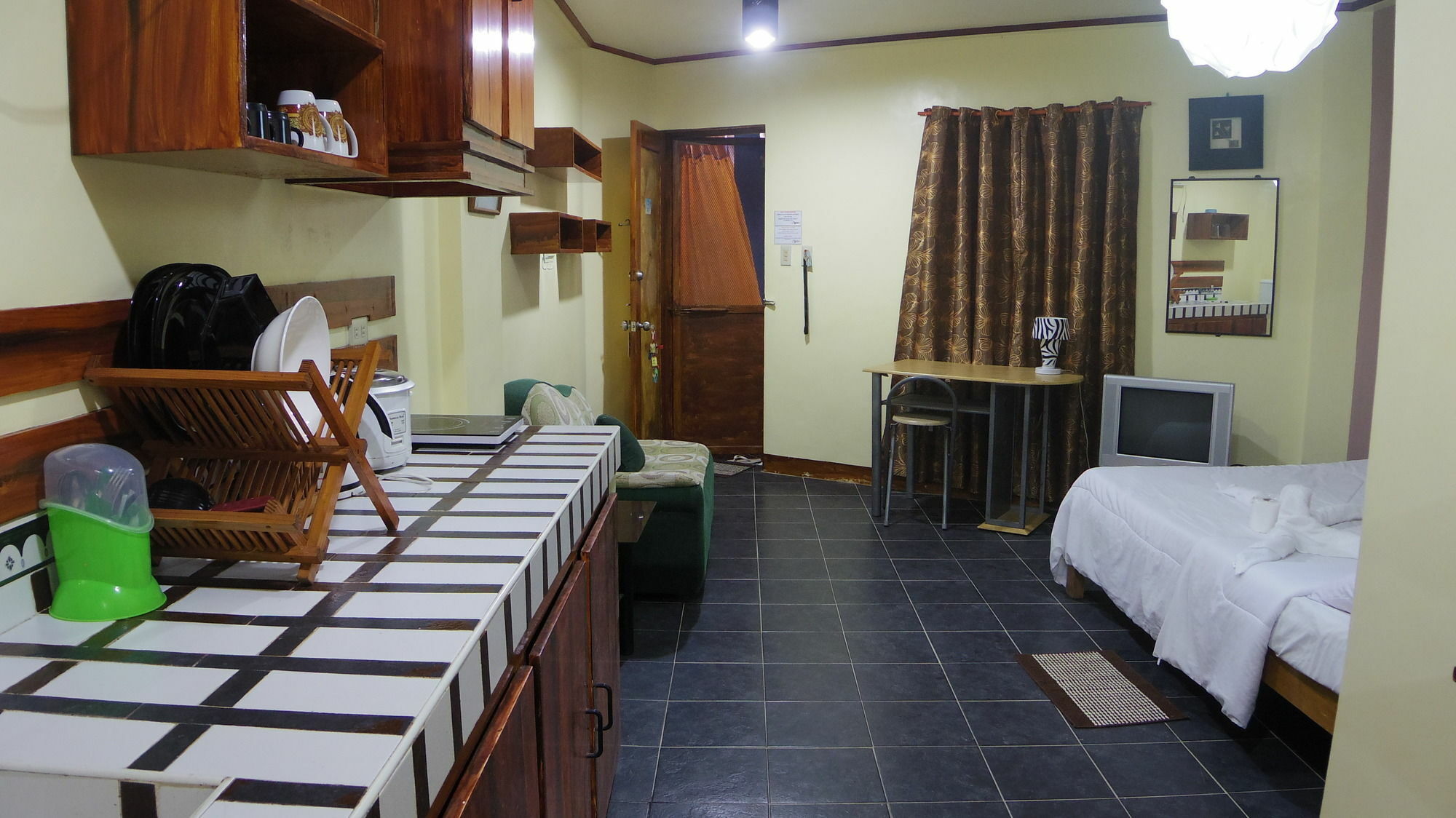 Niu Ohana East Bay Apartments Balabag  Kültér fotó